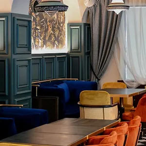 royal-ambasador-suite.hotels-in-ljubljana.com/